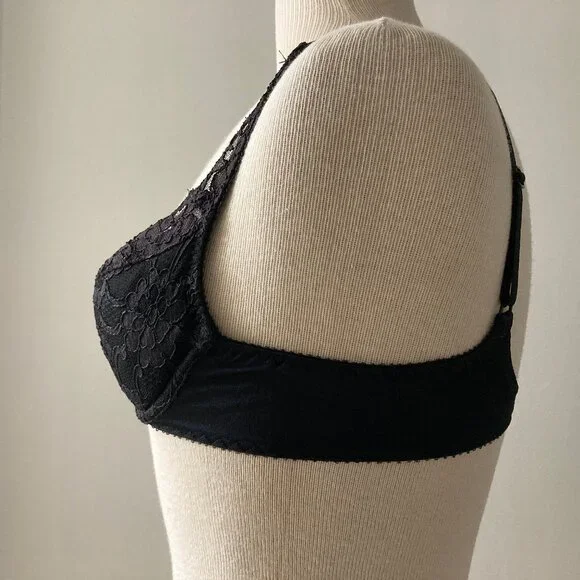 Black Victoria's Secret Lace Full Cup Bra - Picture 7 of 9